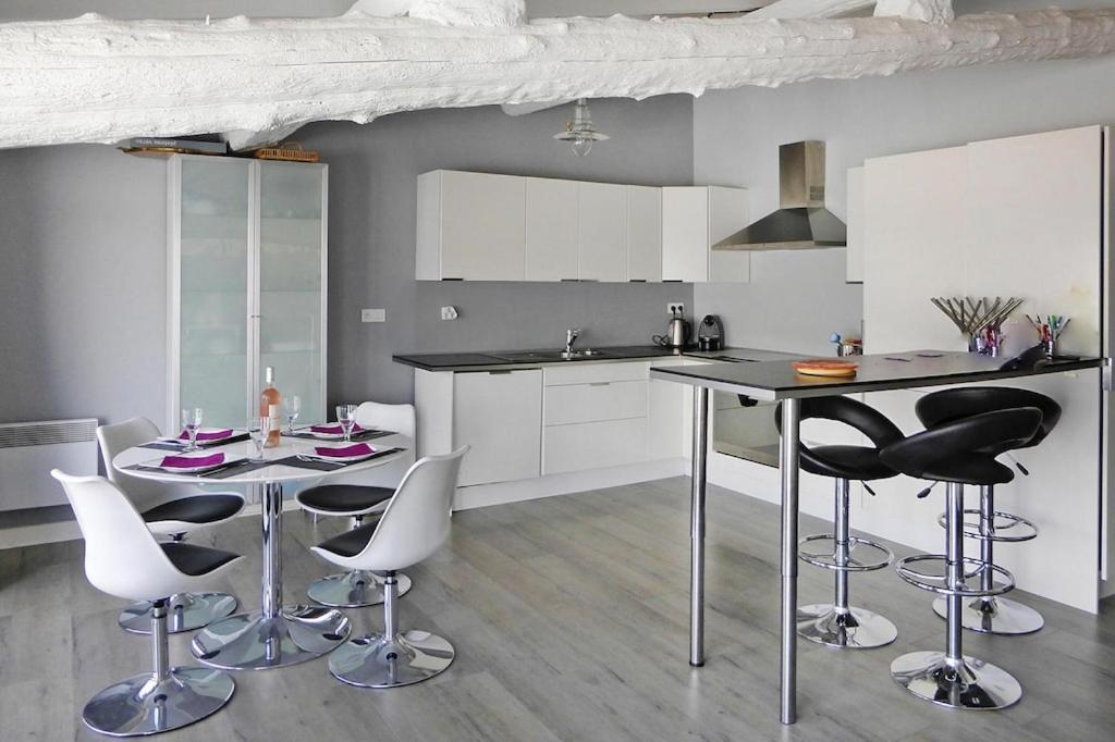 Holiday Home With Shared Pool Saintes-Maries-de-la-Mer Eksteriør bilde